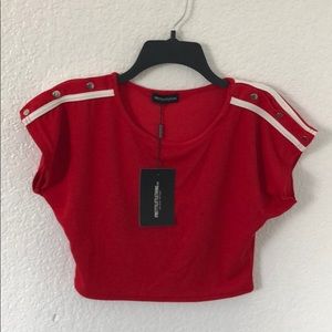 Pretty Little Thing red/white crop T shirt